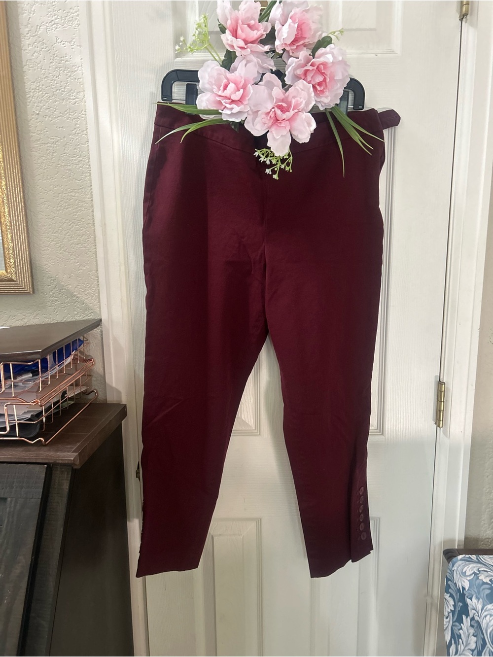 Talbots Burgundy Cropped Ankle Pant’s size 14/P.